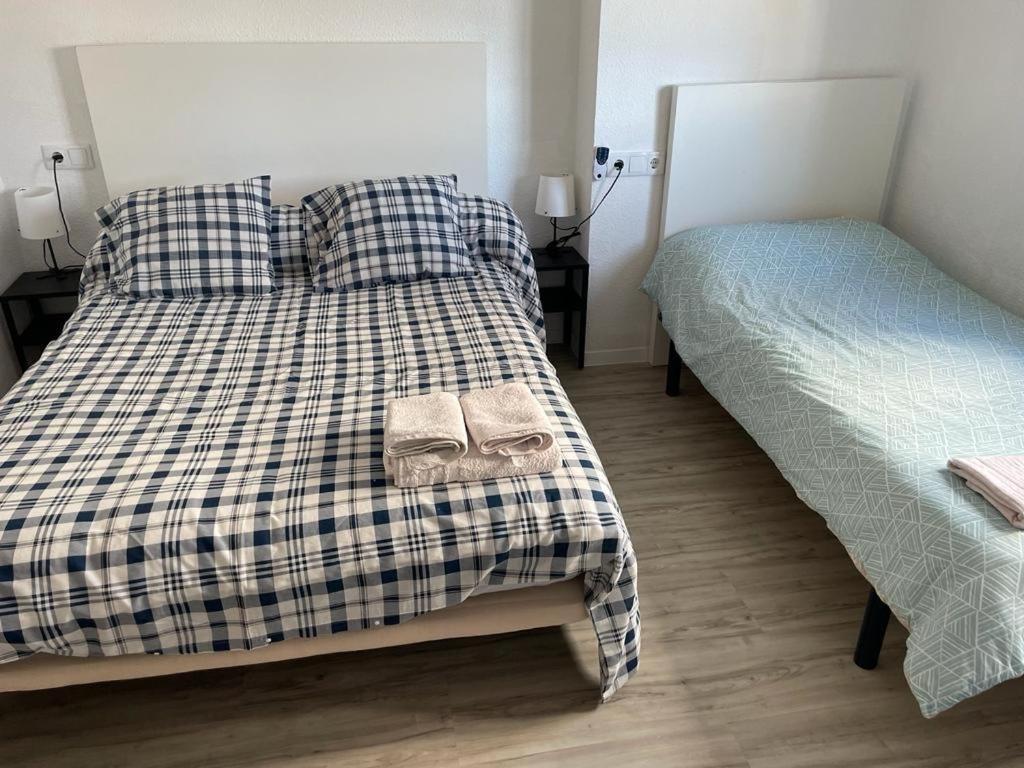 Apartamento En Complejo Residencial Con Piscina Y Garaje Frente Al Mar Валенсия Экстерьер фото